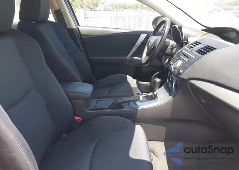 2010 Mazda Mazda3 S Sport из США, поврежденный, VIN JM1BL1H55A1339676